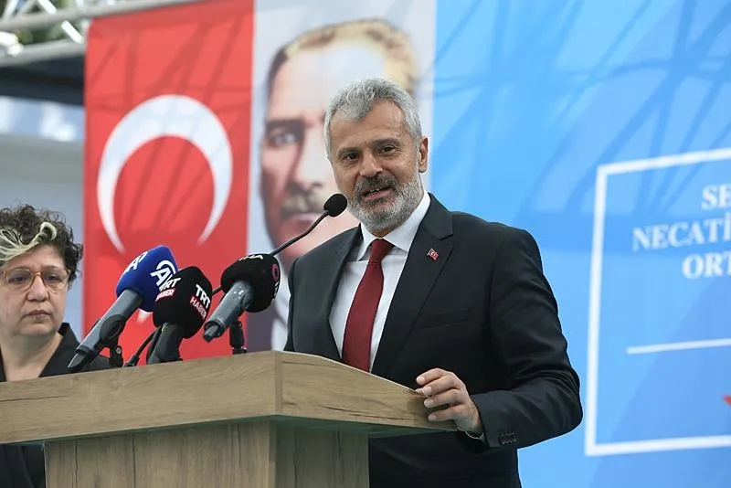 Hatay Büyükşehir Belediye Başkanı Mehmet Öntürk (Takvim.com.tr | Foto Arşiv)