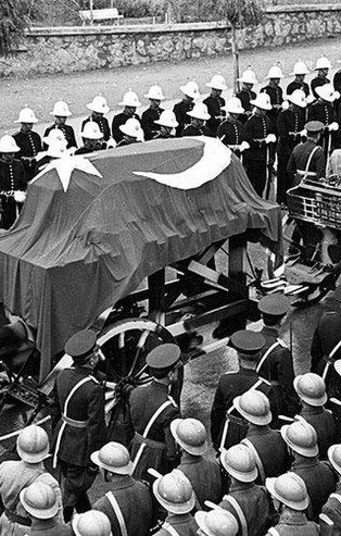 Büyük Önder Atatürk'ün ebediyete intikalinin 80'inci yılı