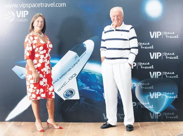 cemiyet-hayatinin-unlu-ismi-ahu-aysal-elon-musk-ile-mahkemelik-oldu-paramla-rezil-dolum-1679080422855.jpeg Cemiyet hayatının ünlü ismi Ahu Aysal, Elon Musk ile mahkemelik oldu! "Paramla rezil oldum"-2