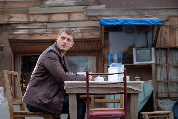 ates-kuslari-nefes-kesti-ali-konustu-buyuk-sir-perdesi-aralandi-gulayse-bu-buyuk-sirri-ogrenebilecek-mi-1673640764888.jpg Ateş Kuşları nefes kesti! Ali konuştu, büyük sır perdesi aralandı: Gülayşe bu büyük sırrı öğrenebilecek mi?-5