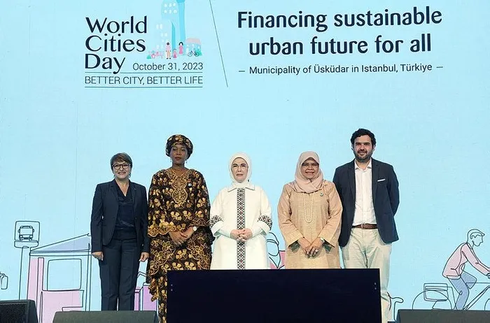 Emine Erdoğan'dan Dünya Şehirler Günü'nde programında önemli açıklamalar: İklim krizine karşı elimizde büyük bir güç var-6