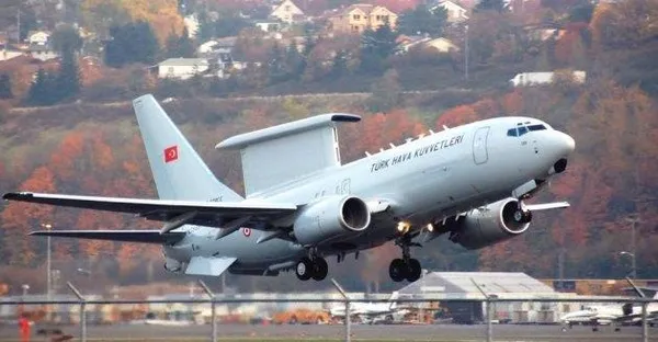 Orgeneral Akar ve komutanlar havadan harekatı denetledi-5