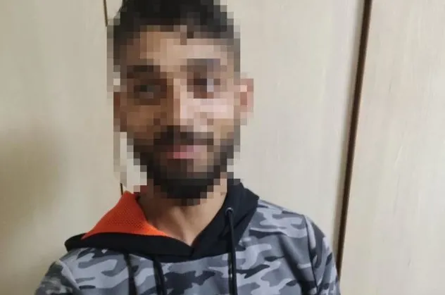 Polisin dikkati şüpheliyi ele verdi: 2 tabanca ile 13 mermi ele geçirildi