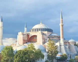 Ayasofya’da gizemli parşömen