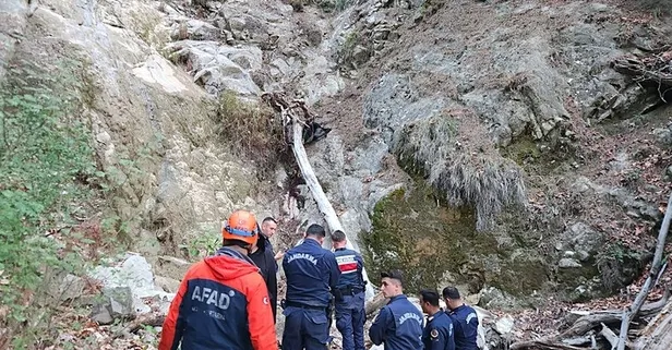 Kayıp olarak aranıyordu! 17 yaşındaki Miraç'ın cansız bedeni uçurum dibinde bulundu