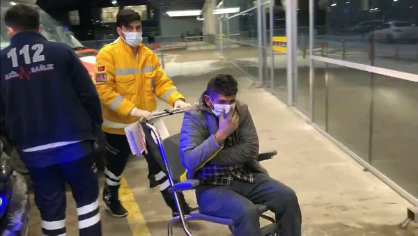 husumetli-pazarci-esnafi-arasinda-bicakli-kavga-yaralilar-var-1610999990512.jpg Husumetli pazarcı esnafı arasında bıçaklı kavga: Yaralılar var-3