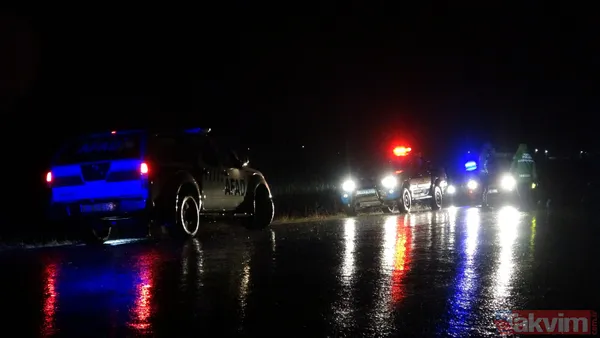 Sivas'ta sağlık çalışanlarını taşıyan tur midibüsü devrildi! Ölü ve yaralılar var - 19