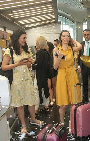 İstanbul Havalimanı’nda 10 milyonuncu yolcuya sürpriz karşılama