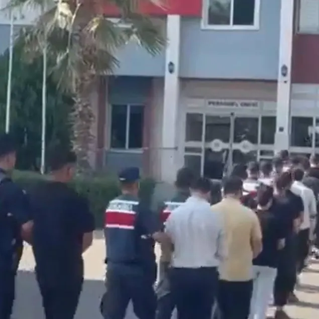 2 elebaşıyla birlikte 35 şüpheli yakalandı