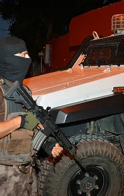 Adana'da PKK operasyonu