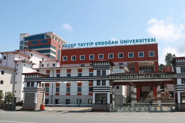 Recep Tayyip Erdoğan Üniversitesi 9 Araştırma Görevlisi alacak (Araştırma görevlisi alım ilanları)