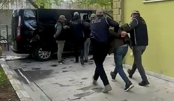 konyada-teror-orgutu-pkkya-operasyon-gozaltina-alindilar-1701089526289.jpeg Konya'da terör örgütü PKK'ya operasyon: Gözaltına alındılar-1
