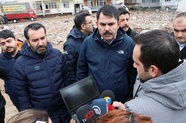 Bakan Kurum: Elazığ'ın röntgenini çekiyoruz