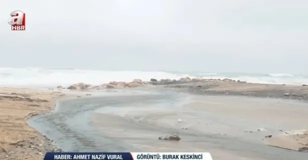 Karaburun’da İSKİ'den çevre felaketi: Zift gibi su denize aktı