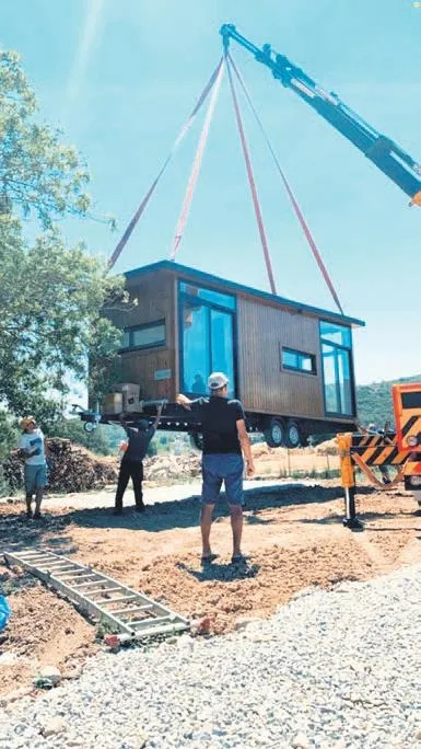 Beyza Şekerci ile Engin Hepileri, kendilerine 280 bin TL'ye tekerlekli ev aldı-2