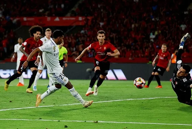 ispanya-kral-kupasini-finalde-osasunayi-yenen-real-madrid-kazandi-1683411932891.jpeg