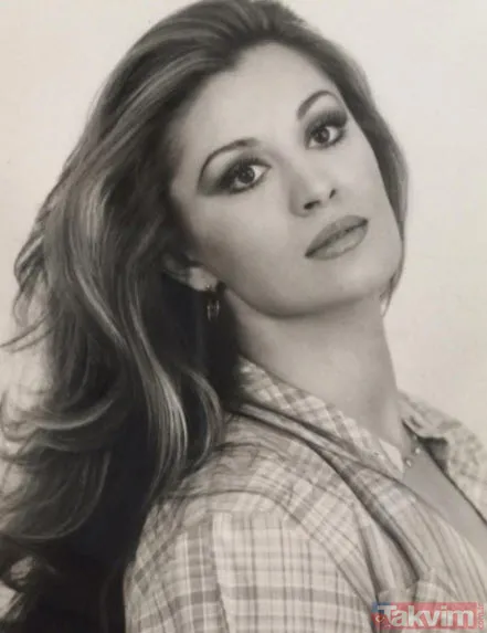 67’lik Gülşen Bubikoğlu aylar sonra bir ilke imza attı! Yeşilçam yıldızı son haliyle parmak ısırttı! Genç kızlar yanında hikaye... - 9