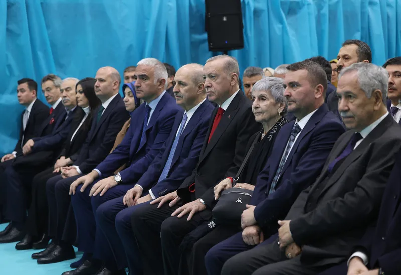 Son dakika: Başkan Erdoğan'dan çocuklarımızı hedef alan LGBT'cilere tepki: Sapkın adımları boşa çıkaracağız-6