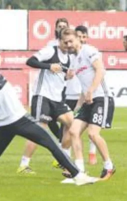 Gökhan İnler idmana katılmadı