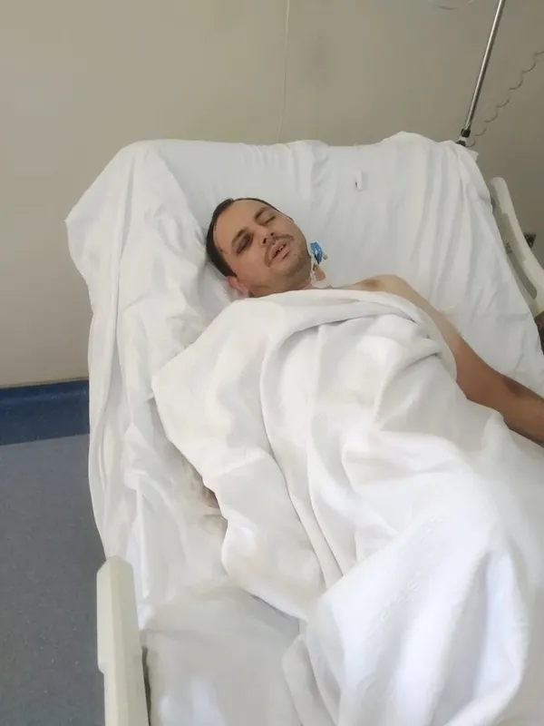 chpli-ibb-araci-guvenlik-gorevlisine-carpti-15-gunluk-yasam-savasi-sonrasi-6-bin-500-tl-ceza-yedi-1635793939635.jpg CHP'li İBB aracı güvenlik görevlisine çarptı! 15 günlük yaşam savaşı sonrası 6 bin 500 TL ceza yedi...-5