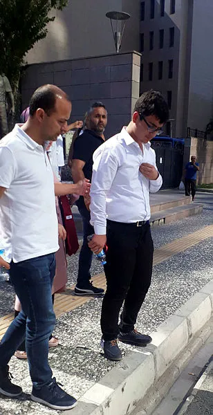 Ailesini siyanürle katletmişti! Duruşmada bu soruyu sordu: 'Babam yaşıyor mu?'-2