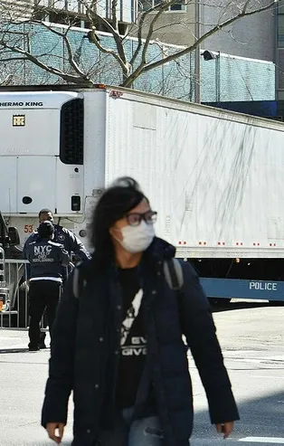 ABD'de sigortası olmayan korona hastası 17 yaşındaki genç ölüme terk edildi