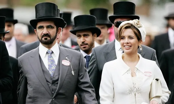 ingiliz-mahkemesi-dubai-emirinin-eski-esinin-telefonlarini-hacklettigine-karar-verdi-1633552656996.jpg Şeyh Maktum'un eski eşinin yasak aşkı ortaya çıkmıştı! İngiliz mahkemesinden flaş karar-6