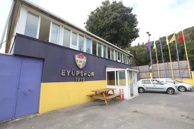 son-dakika-bahis-sorusturmasinda-eyupspor-dahil-9-sirkete-kayyum-atandi-1768590085501.jpeg Son dakika: Bahis soruşturmasında Eyüpspor dahil 9 şirkete kayyum atandı!-2