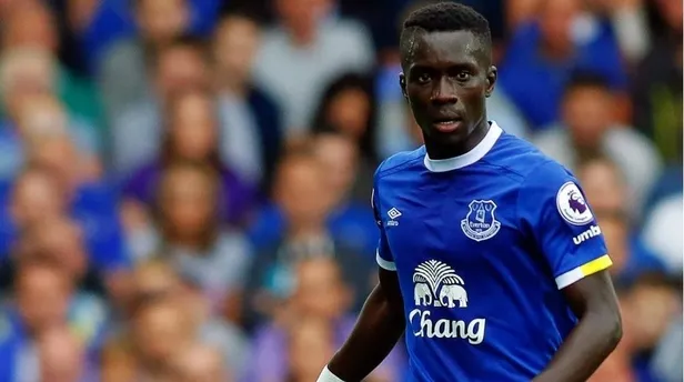 Özel haber...Campos'un takımda istemediği Idrissa Gueye için Galatasaray savaş verecek-7