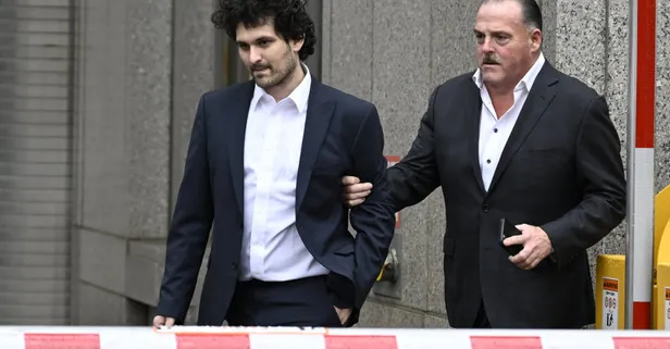 FTX'in eski CEO'su Sam Bankman-Fried, 250 milyon dolarlık kefaletle serbest