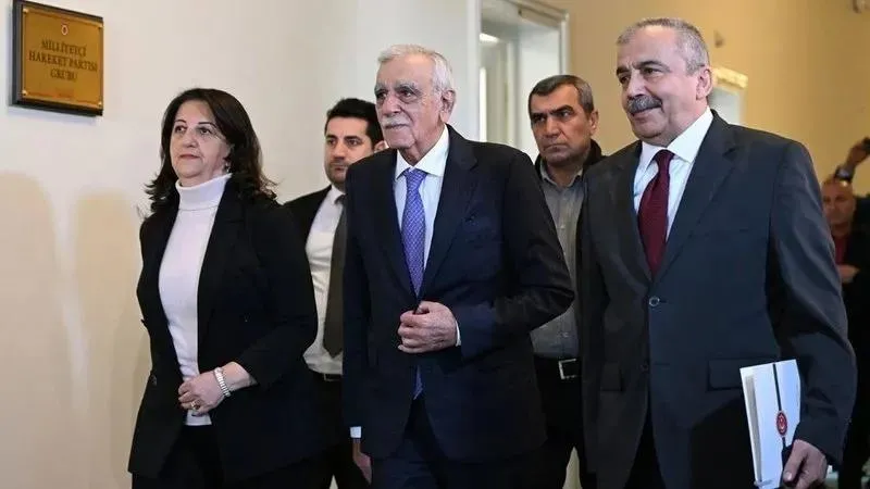 A Haber DEM Parti'nin kritik toplantının perde arkası! İmralı'dan dikkat çeken mesaj (AA)