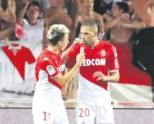 Mourinho’nun hedefi Slimani