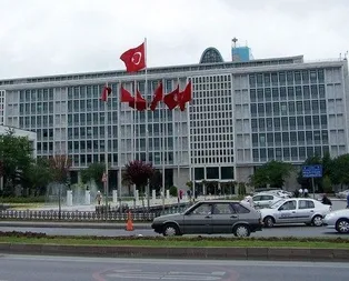 CHP yandaşı medya bile İBBdeki kaymak tabakanın maaş zammına isyan etti! Bunu yapmayacaktınız!