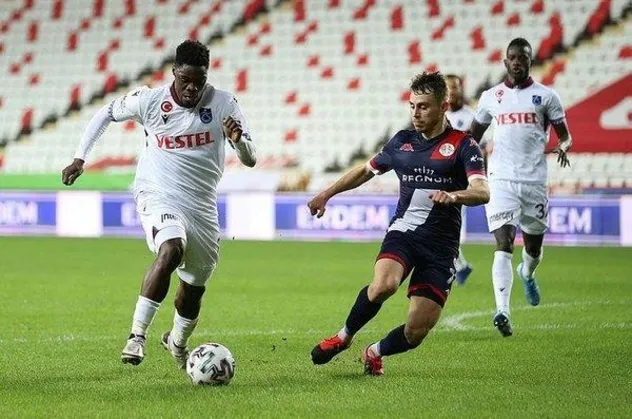 Trabzonspor fırtınası Antalya'da esti! Trabzonspor 2-1 Antalyaspor | MAÇ SONUCU ÖZET