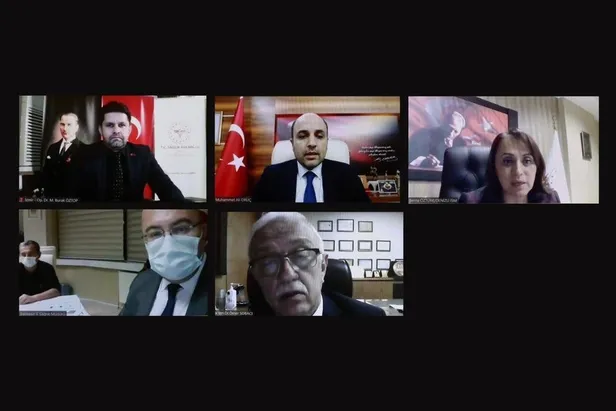 saglik-bakani-fahrettin-koca-samsun-izmir-denizli-balikesir-ve-corum-il-saglik-mudurleriyle-gorustu-1606425165688.jpeg Sağlık Bakanı Fahrettin Koca, Samsun, İzmir, Denizli, Balıkesir ve Çorum il sağlık müdürleriyle görüştü-2