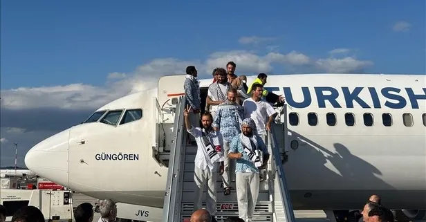 Siyonist İsrail’in alıkoyduğu Türk aktivistler yurda döndü | Türk aktivist: “İsrail, İsrailliğini yaptı"