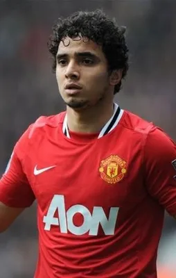 Rafael imzaya kaldı