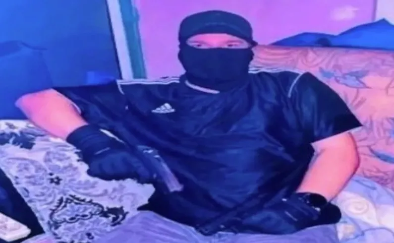 1786341367965.jpeg Piyon çocuklar! Casperlar ve Çirkinler çetelerinin kan donduran yöntemi ortaya çıktı: Yurt dışındaki liderler çocukları uzaktan kumandalı tetikçiye çevirdi-6