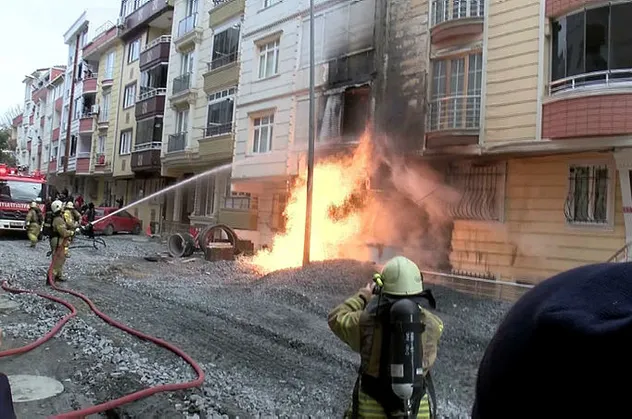 İstanbul'da hareketli anlar! Çok sayıda ekip sevk edildi