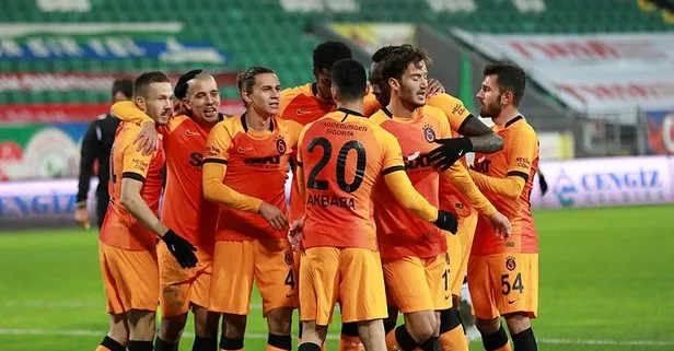 Galatasaray'a 4 futbolcudan iyi haber
