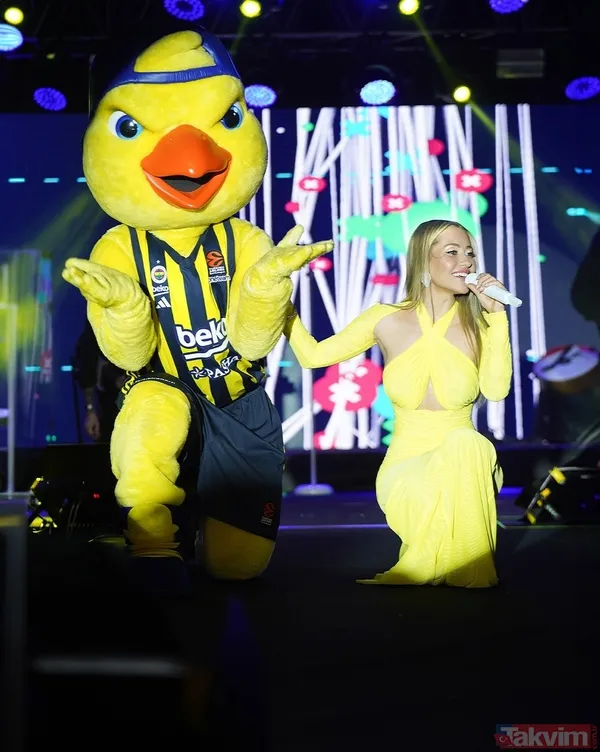 Derya Uluğ’un yeni imajına Fenerbahçe taraftarından tam not! - 9