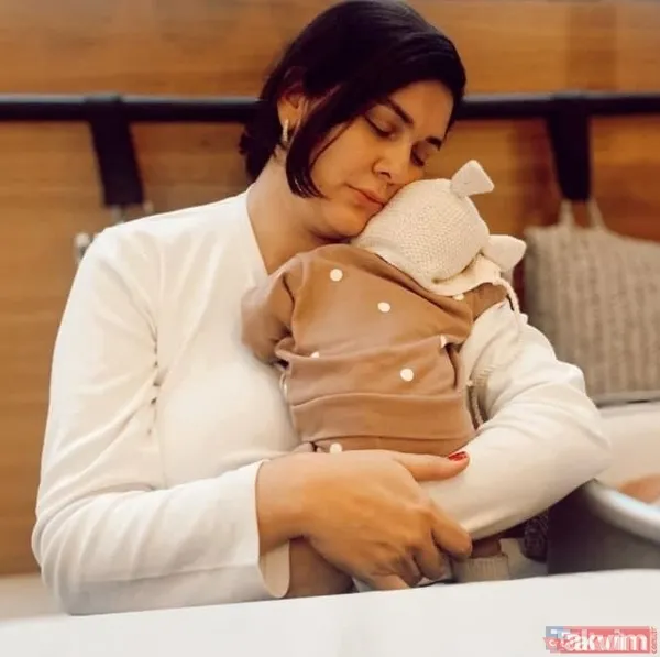 Bergüzar Korel'den kızı Leyla'ya duygusal sözler 'Sen en güzel renklerin ta kendisisin...' Esra Erol kalbini kıraktı - 25