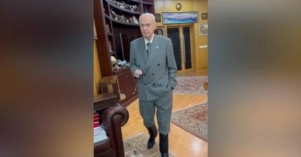 MHP lideri Devlet Bahçeli'den subay çizmeli Kıbrıs mesajı: Kıbrıs Türktür