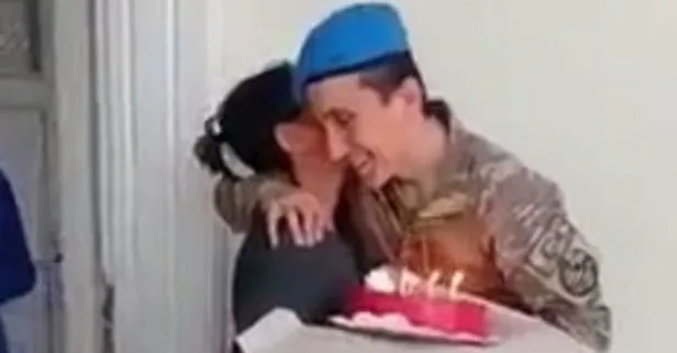 Afrin’de görev yapan Mehmetçik’ten annesine duygulandıran doğum günü sürprizi