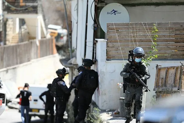 Batı Şeria'da alçak saldırı! İsrail askerlerinin açtığı ateş sonucu ölen Filistinlilerin sayısı 4'e yükseldi-1