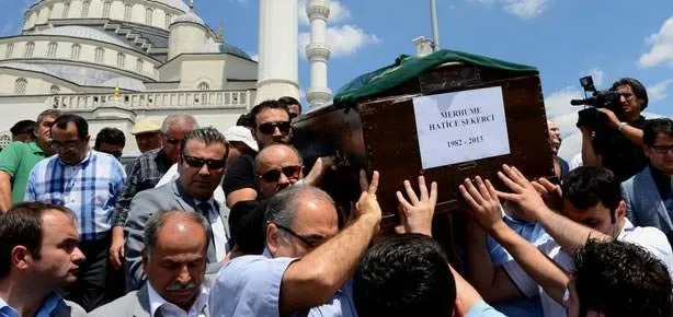 Çelik’i yalnız bırakmadılar