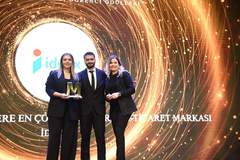 Turkuvaz Medya Grubu ve İdefix Kristal Marmara Ödülleri’nde çifte başarıya imza attı-4