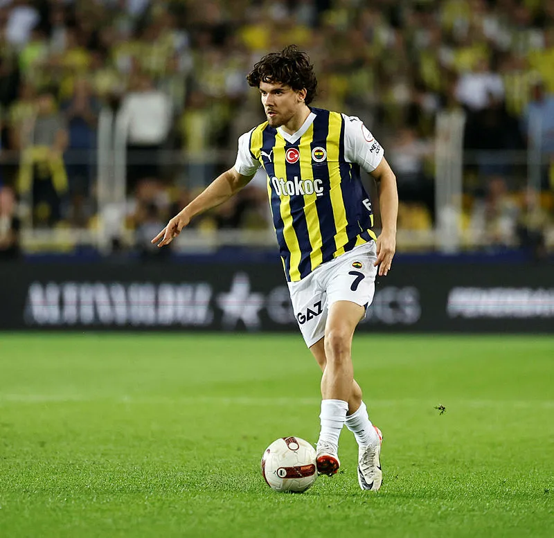 Beşiktaş - Fenerbahçe derbisinde 11'ler belirlendi! Stoperde sürpriz kararlar - 36