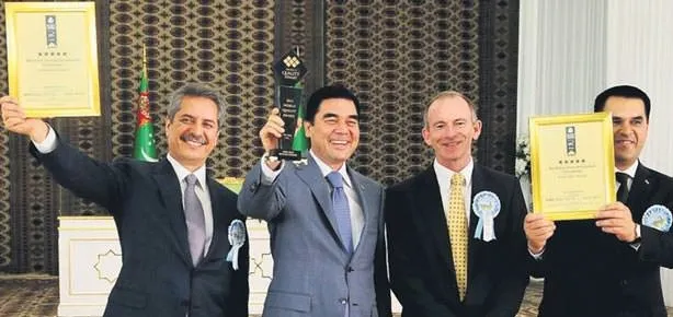 Türkmenistan’a ’ödüllü’ diş hastanesi