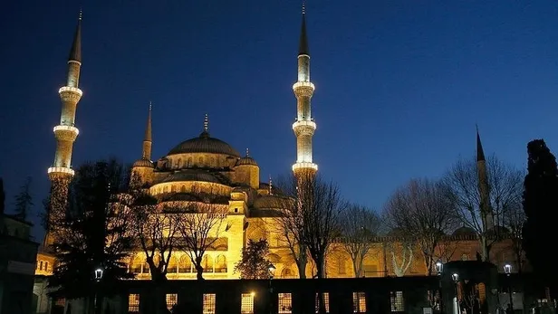 bugun-kandil-mi-bugun-ne-kandili-17-ekim-2021-pazar-ne-kandili-idrak-edilecek-diyanet-2021-dini-gunler-takvimi-1634407129961.jpg Diyanet 2021 dini günler takvimi: 17 Ekim Mevlid Kandili bugün mü? Bugün kandil mi, bugün ne kandili?-5
